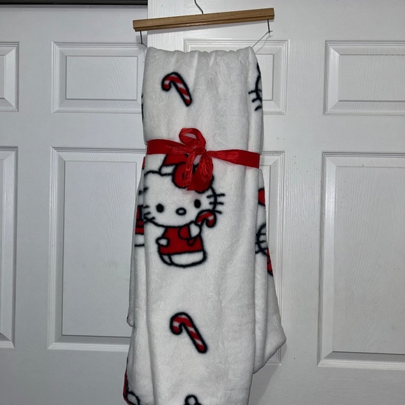 Other - New Hello Kitty Snowman Blanket/Throw Christmas Holiday